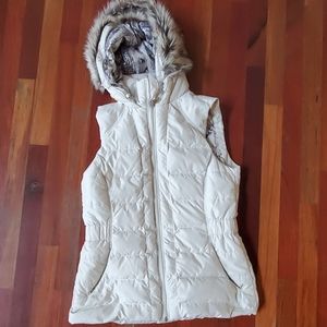 Beautiful North Face white hooded fur vest